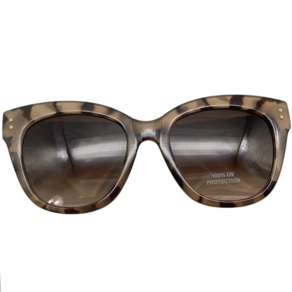 Fossil this brand